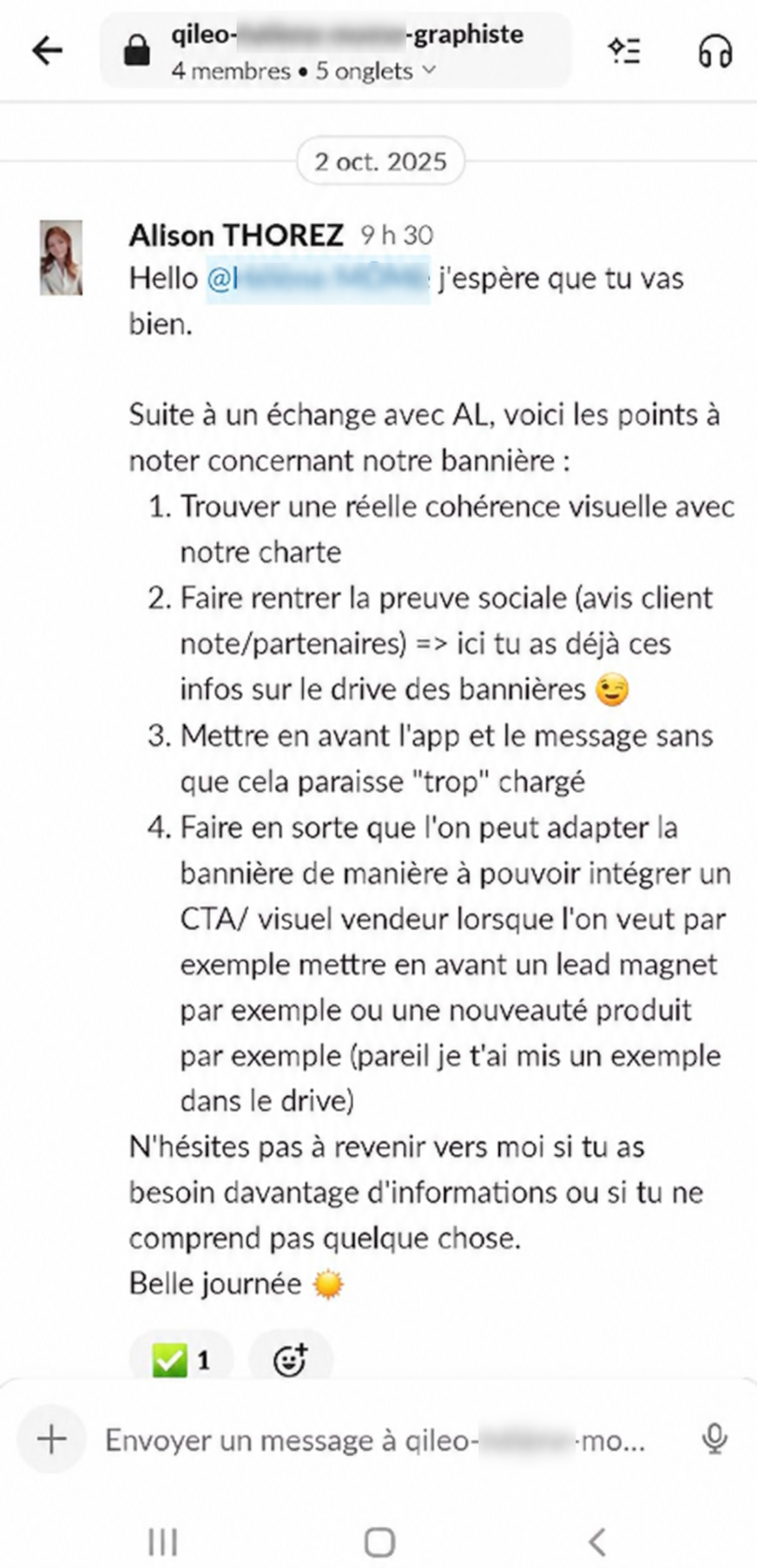 Message anonymisé d’Alison à une graphiste détaillant les points à respecter pour la création d’une bannière : cohérence visuelle avec la charte, preuve sociale, mise en avant de l’app et adaptabilité du visuel